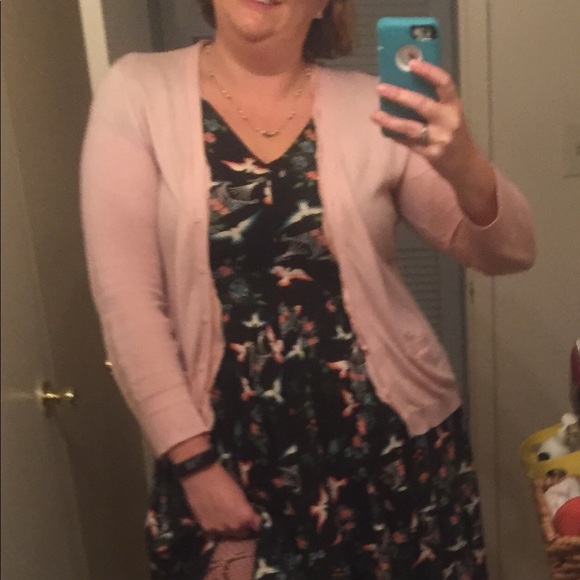 Meet your Posher, Lindsey - Picture 3 of 4